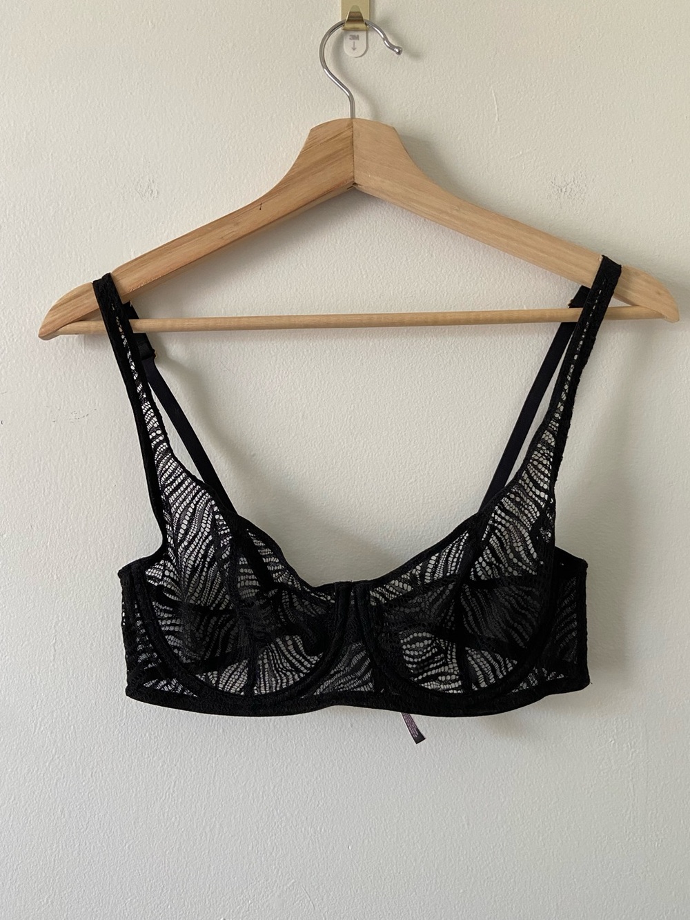 Victoria’s Secret Black Lace Unlined Bra